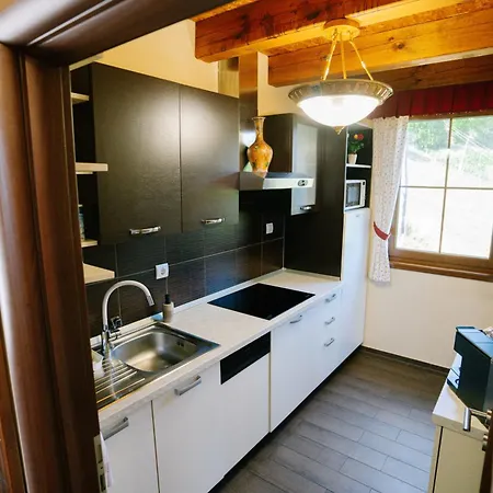 Brioni Hills - Premium Escape Dom wakacyjny