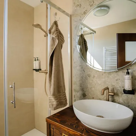 Brioni Hills - Premium Escape Dom wakacyjny